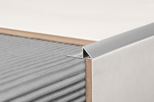 [AT.2853] GUARDACANTO PRISMA 10mm x 2.5m ALUMINIO CROMO MATE